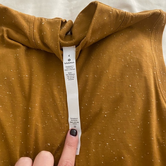High neck lululemon tank top - Picture 2 of 3
